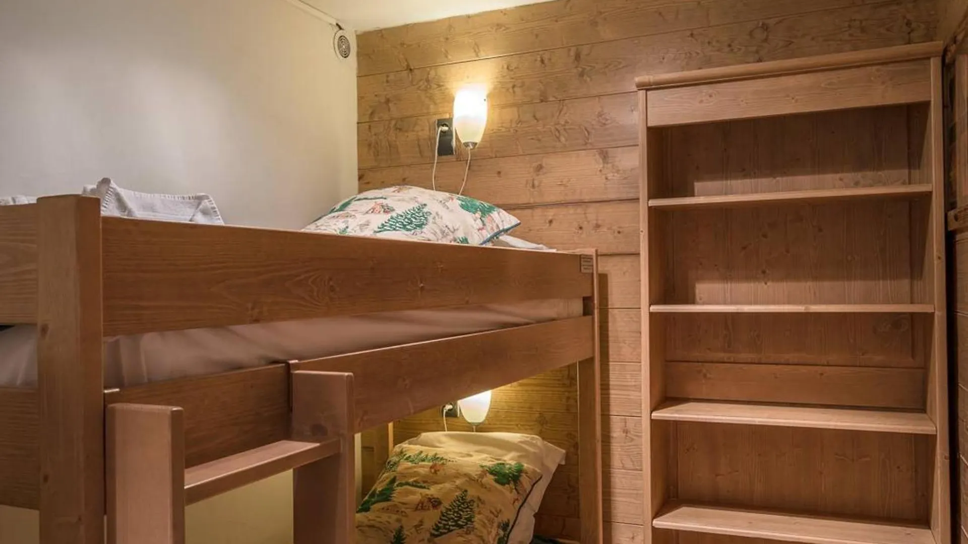 Appart 4* Avec Piscine & Spa, Pied De Pistes, 3 Ch, 85M² - Saint-Martin-De-Belleville - Fr-1-461-8 0*,  France
