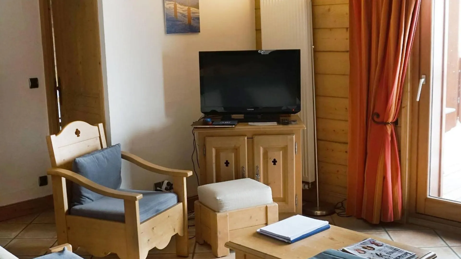 Appart 4* Avec Piscine & Spa, Pied De Pistes, 3 Ch, 85M² - Saint-Martin-De-Belleville - Fr-1-461-8 Apartment